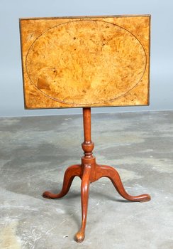 195187. FÄLLBORD, 1800-talets första hälft, alrot.