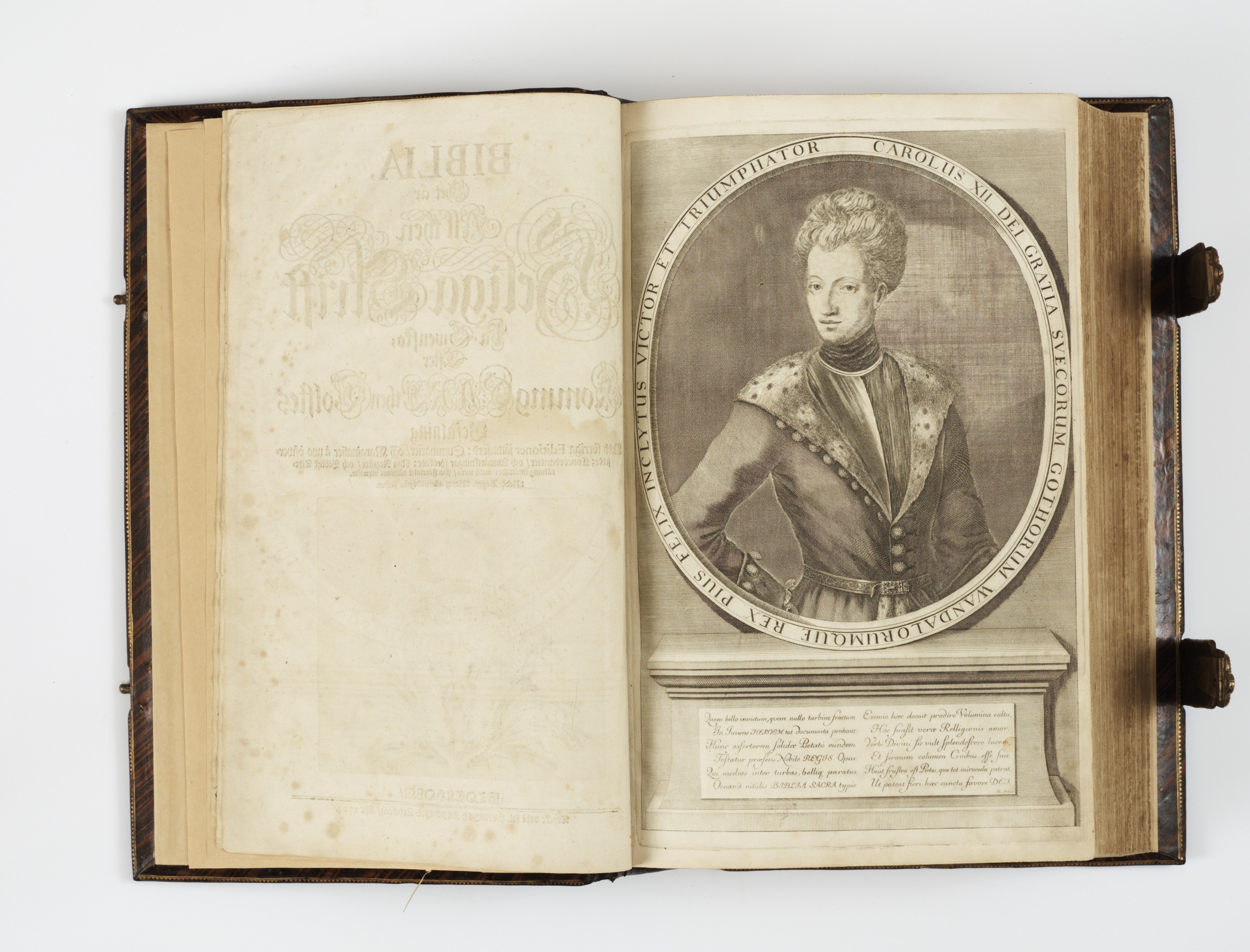 Karl XIIs bible. Bukowskis