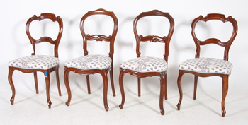 19787. STOLAR, 4 st snarlika, nyrokoko,  1800-talets andra hälft.