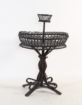 19939. BLOMSTERBORD. Sekelskiftet 18001900-tal.