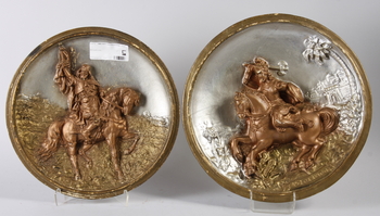 19971. DEKORATIONSTALLRIKAR, 2 st. Gips.