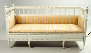 201667. SOFFA, sengustavianskt provinsarbete. 1800-tal.