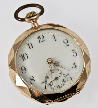 202848. FICKUR, guld 18k. 1900-talets början.