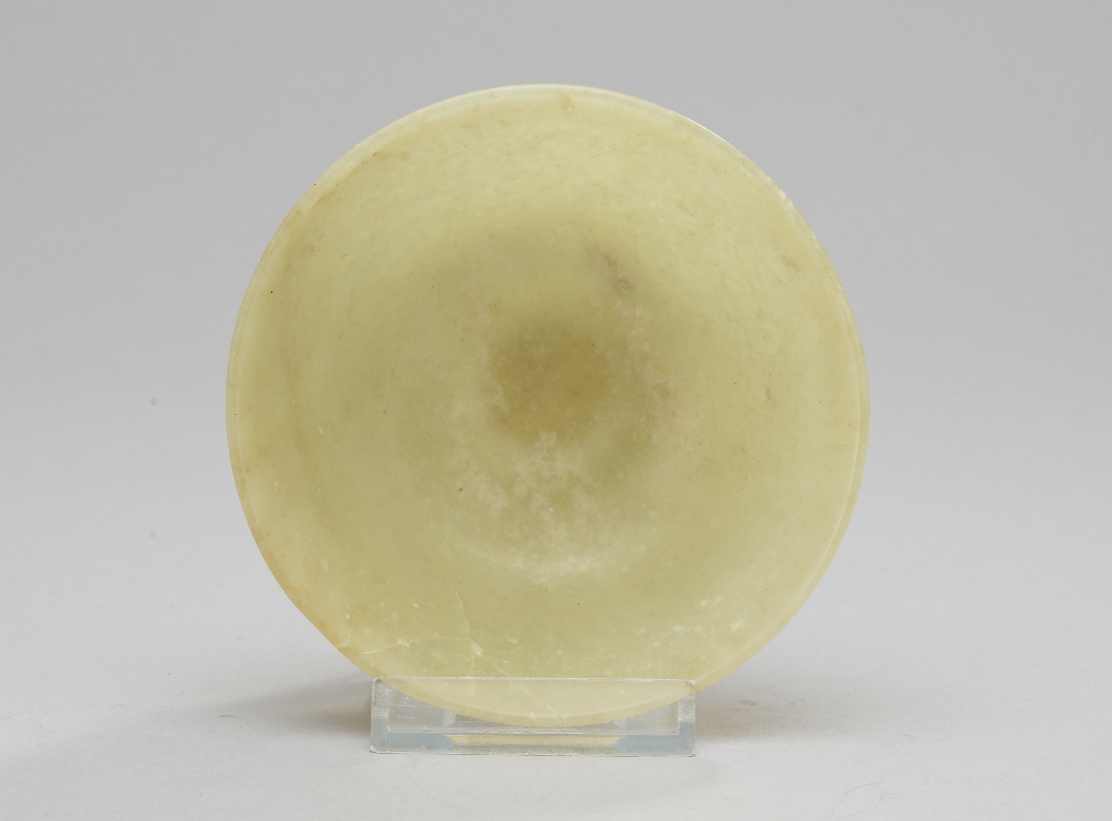 A jade bowl, Qing dynasty. Bukowskis