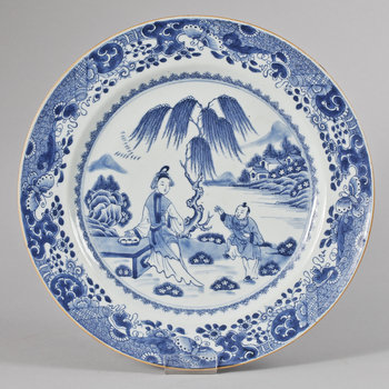 207443. STEKFAT, kompaniporslin.  Qing dynastin, Qianlong 1736-95.