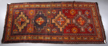 207835. GALLERIMATTA, orientalisk, 328 x 156.