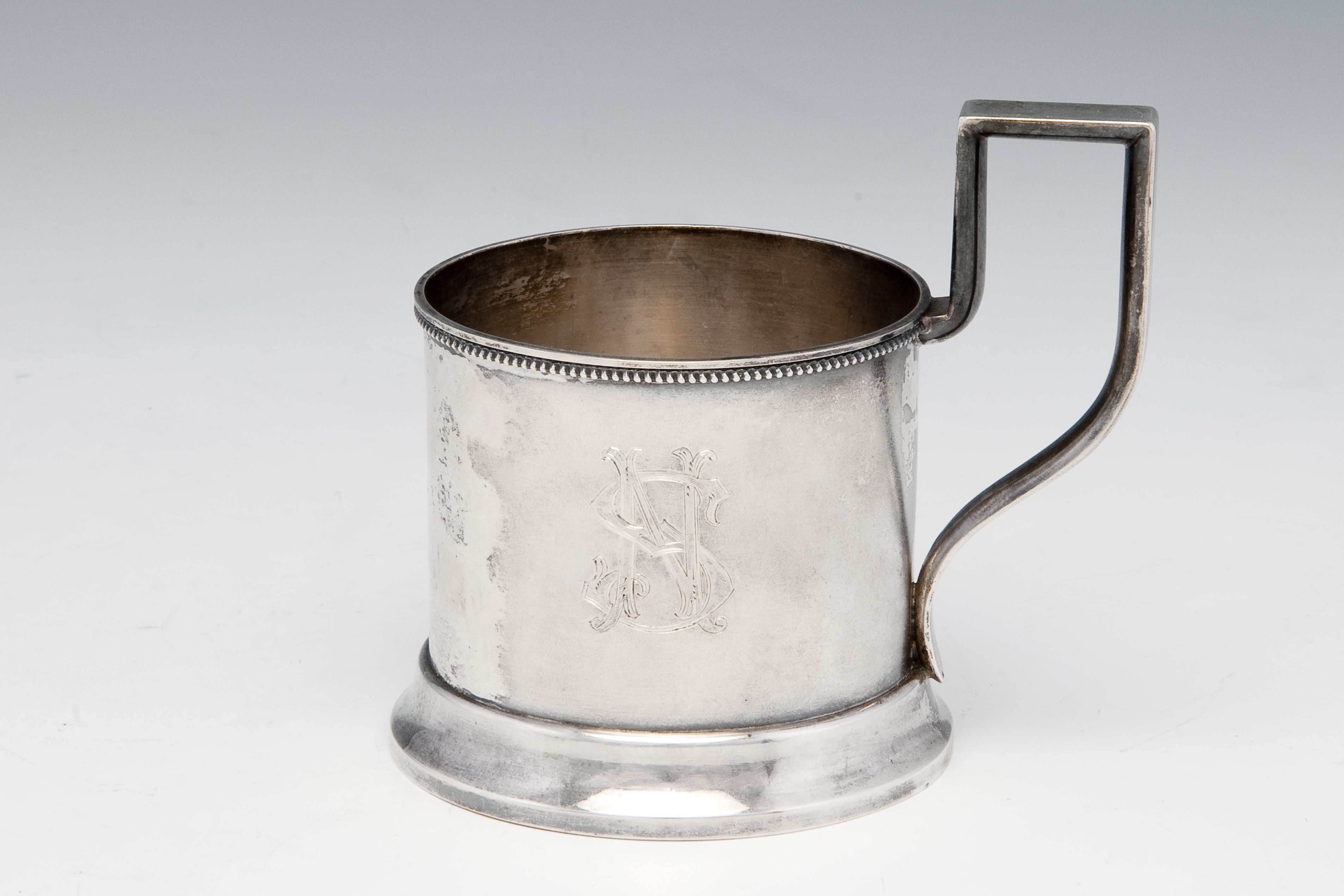 TEA GLASS HOLDER. Bukowskis