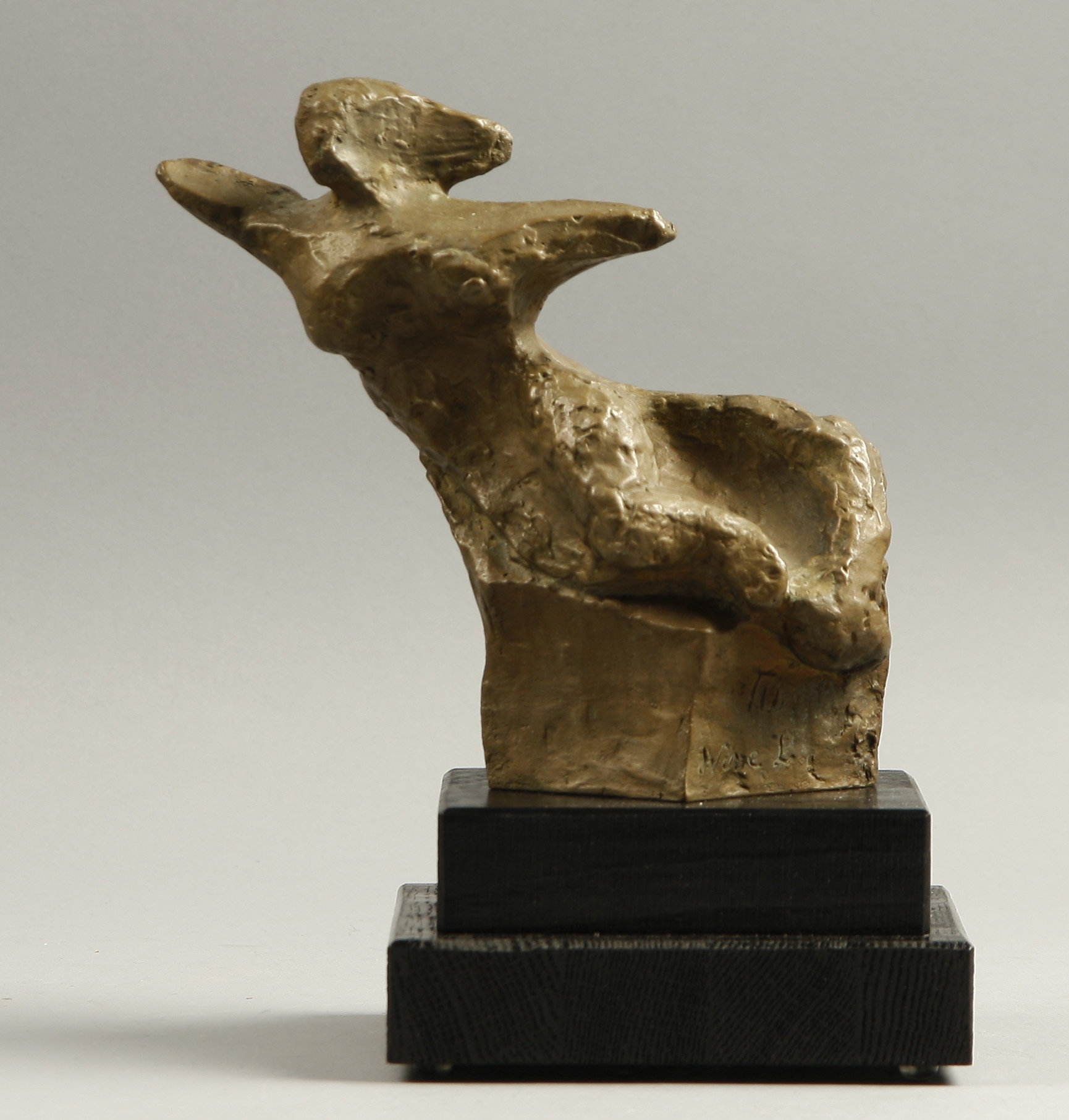 wive-larsson-skulptur-brons-sign-o-numr-3-12-bukowskis