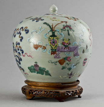 212923. LOCKURNA, porslin, Kina 1800-tal.