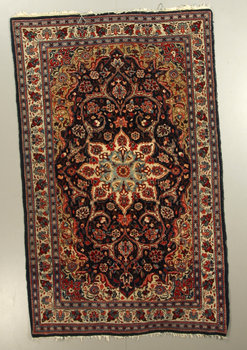 213451. MATTA, orientalisk, semiantik. 217 x 137.