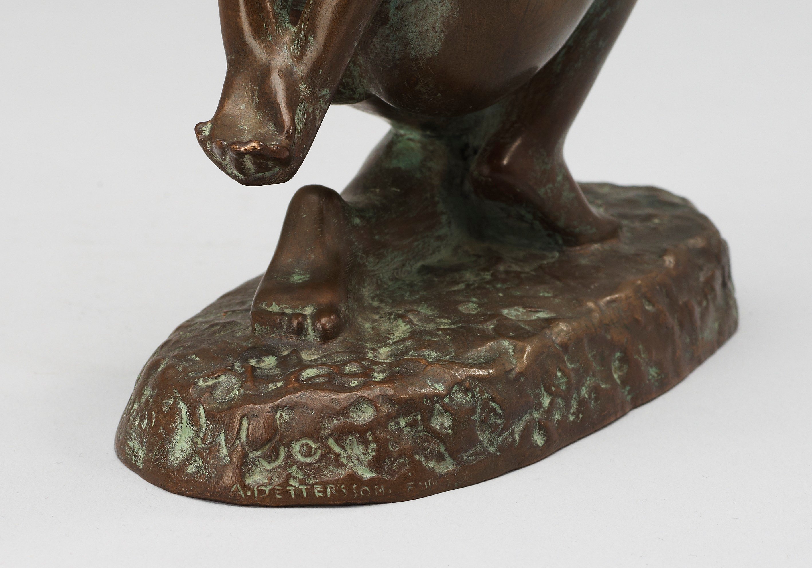 Carin Nilson, Sittande kvinna. Bukowskis