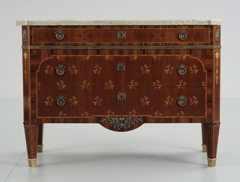 219231. BYRÅ, gustaviansk stil, 1900-tal.