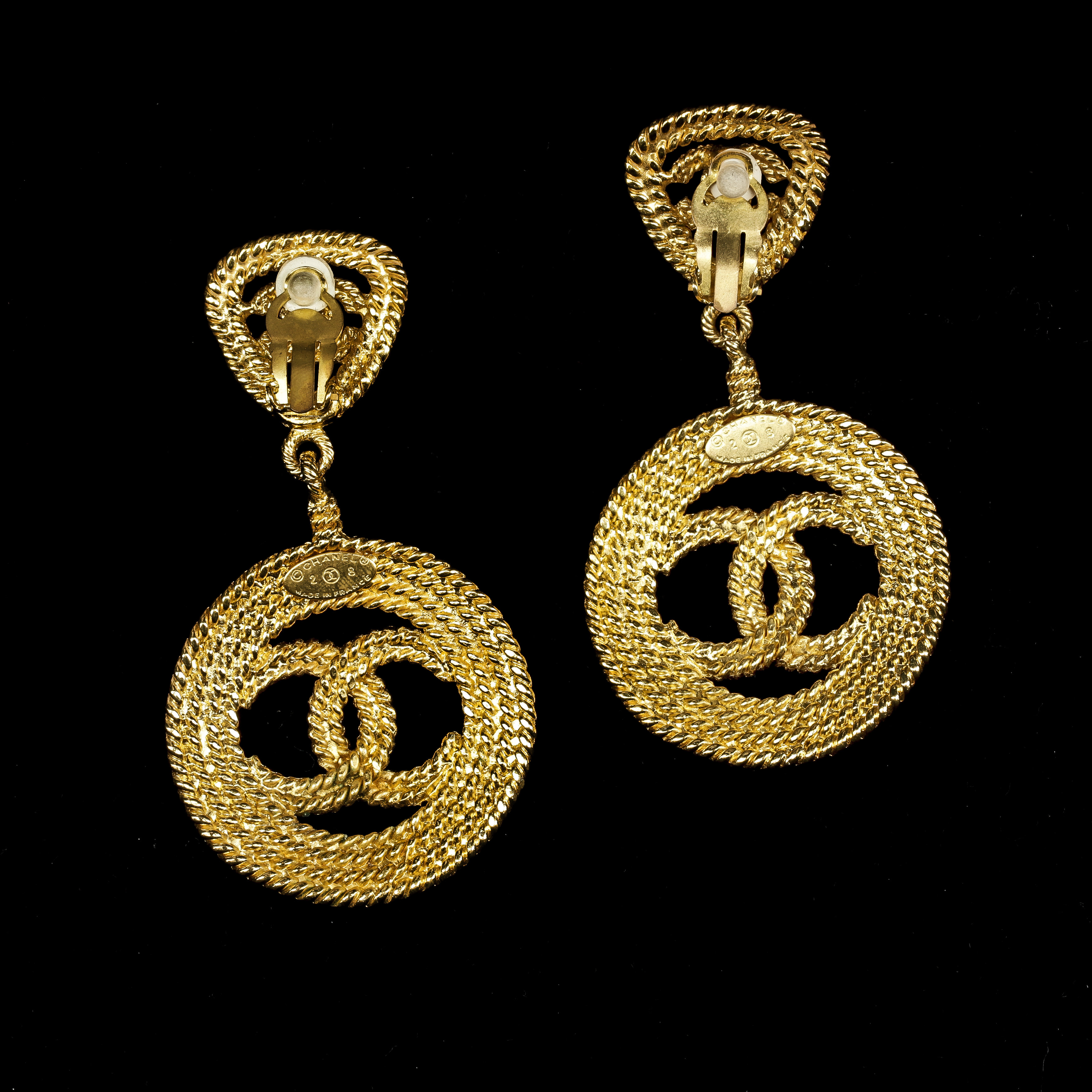 CHANEL, clips. Bukowskis