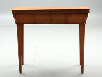 220253. SPELBORD, gustaviansk stil, 1900-talets första hälft.