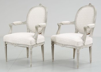 224771. KARMSTOLAR, ett par, gustaviansk stil, 1900-tal.