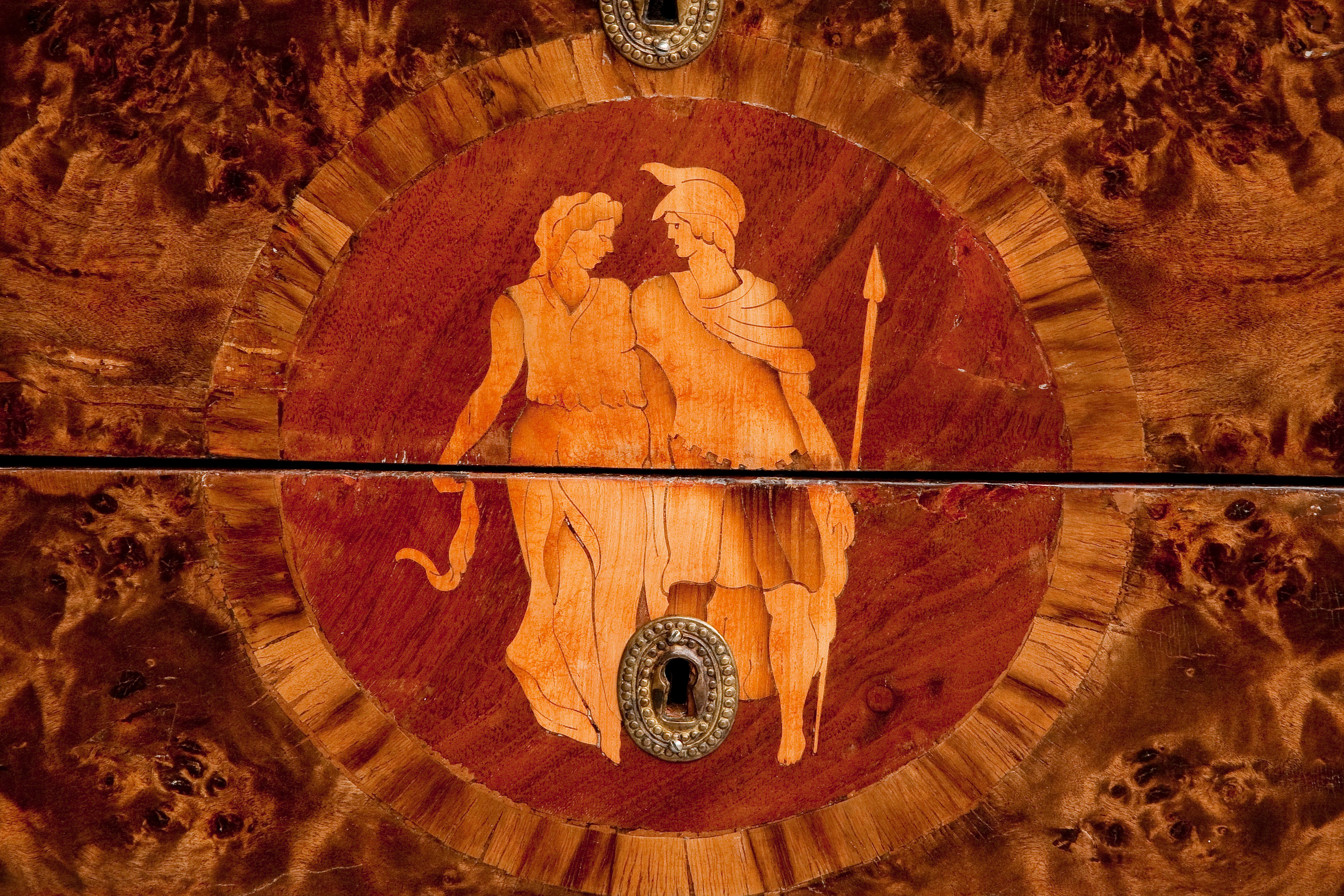 A CHEST OF DRAWERS. Bukowskis