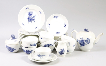 24349. TESERVIS, 26 delar, porslin, Royal Copenhagen.