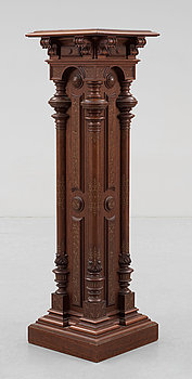 244747. PIEDESTAL, nyrenässans, 1800-talets slut.