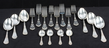 24569. BESTICKSERVISDELAR, 18 delar, silver, JF Tynelius samt CG Hallberg, tidigt 1900-tal.