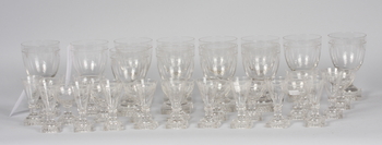 24597. GLASSERVIS, 34 delar, 1900-tal.