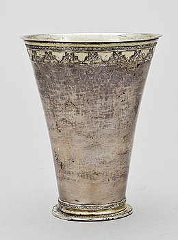 246071. BÄGARE, silver, Daniel Ekelöf, Örebro, 1700-tal. Vikt 138 g.