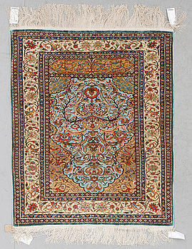 246934. MATTA, silke, orientalisk. Ca 109 x 91.