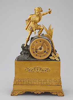 249422. BORDSPENDYL, senempire. brons samt mässsing. 1800-talets första hälft mitt.