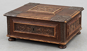 250362. RESESCHATULL, barockstil, främst 18001900-tal.