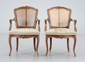 250719. KARMSTOLAR, ett par, rokoko-stil, 1900-tal.
