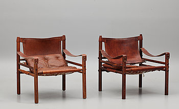 251050. KARMSTOLAR, ett par, Sirocco, design Arne Norell, 1900-talets tredje kvartal.