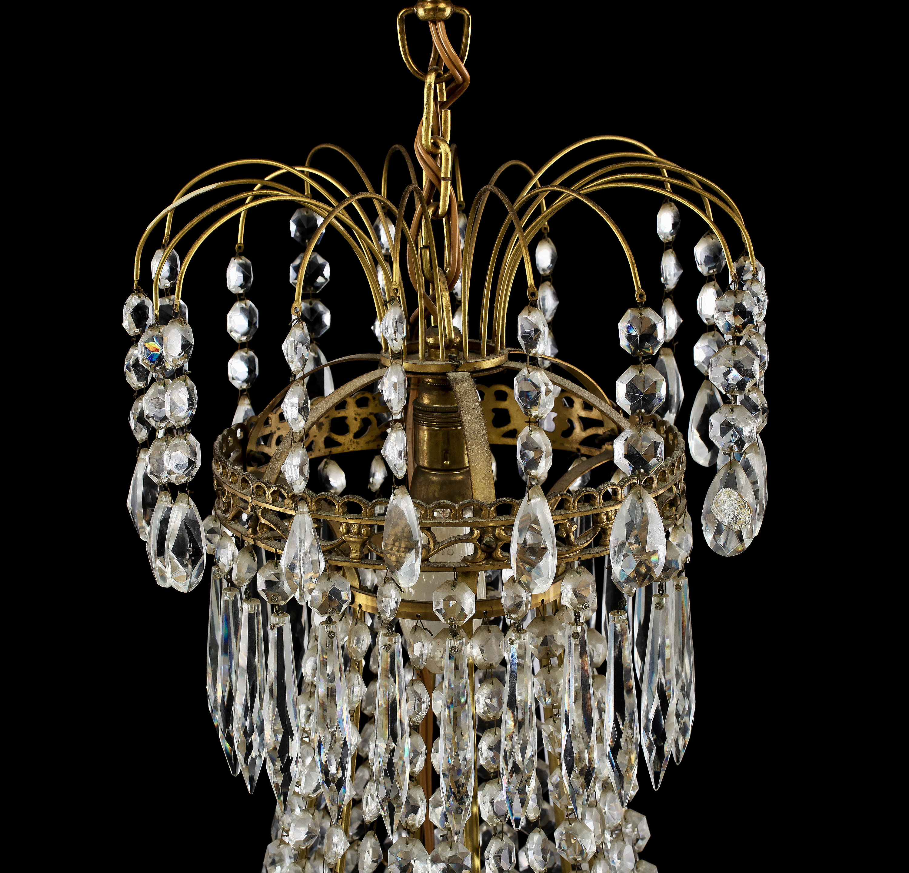 TAKKRONA. Gustaviansk stil, 1900-talets mitt. - Bukowskis