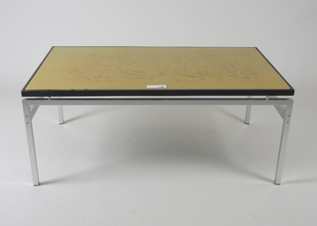 25437. SOFFBORD, 1970-tal.