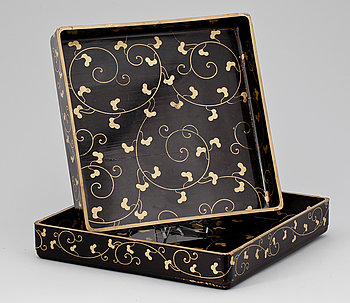 255924. BRICKOR, ett par, lack, Japan, 1900-tal.