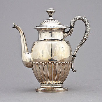 256925. KAFFEKANNA, silver, Otto Wilhelm Kjellberg Västerås, 1855. Tot. v. 640 g.