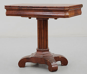 258123. SPELBORD, 1800-talets slut.