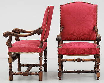 262232. KARMSTOLAR, ett par snarlika, barockstil, 1900-talets första hälft.