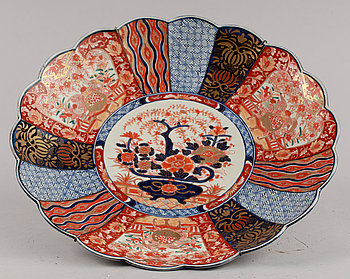 266854. FAT, porslin, Japan, 1900-tal.