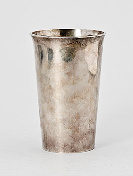 270188. BÄGARE, sterlingsilver, Borgila, Stockholm, 1952. Ca 457g.