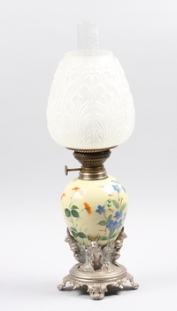 27449. FOTOGENLAMPA.