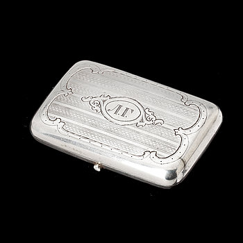 277936. SNUSDOSA, silver, Moskva Ryssland 1893. Vikt ca 125 gram.
