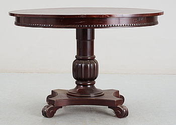 278858. SALONGSBORD, Karl Johan stil, 1900-talets första hälft.