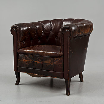 278918. CLUBFÅTÖLJ, 1900-talets första hälft.