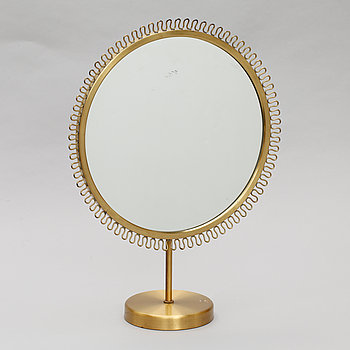 286868. BORDSPEGEL, 1900-talets andra hälft.