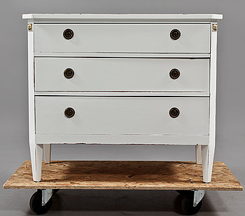 288641. BYRÅ, gustaviansk stil, 1900-tal.