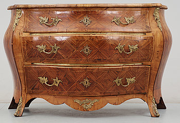 293281. BYRÅ, rokoko, 1700-talets andra hälft.