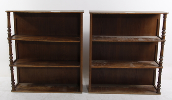 32921. BOKHYLLOR, 2 st, 1800-tal.