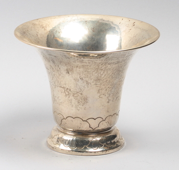 33207. POKAL, silver, CG Hallberg, 1920.