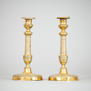 335055. LJUSSTAKAR, ett par, senempirestil, 1900-tal.