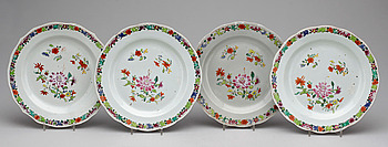 340738. TALLRIKAR, 4 st, porslin, Qianlong, Kina, 1700-tal.