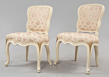 343434. STOLAR, ett par, rokoko, 1700-talets andra hälft.